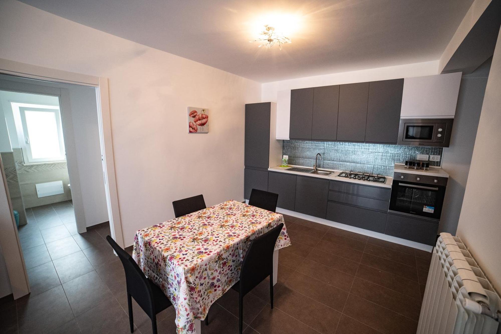 Apartment Middle Town *