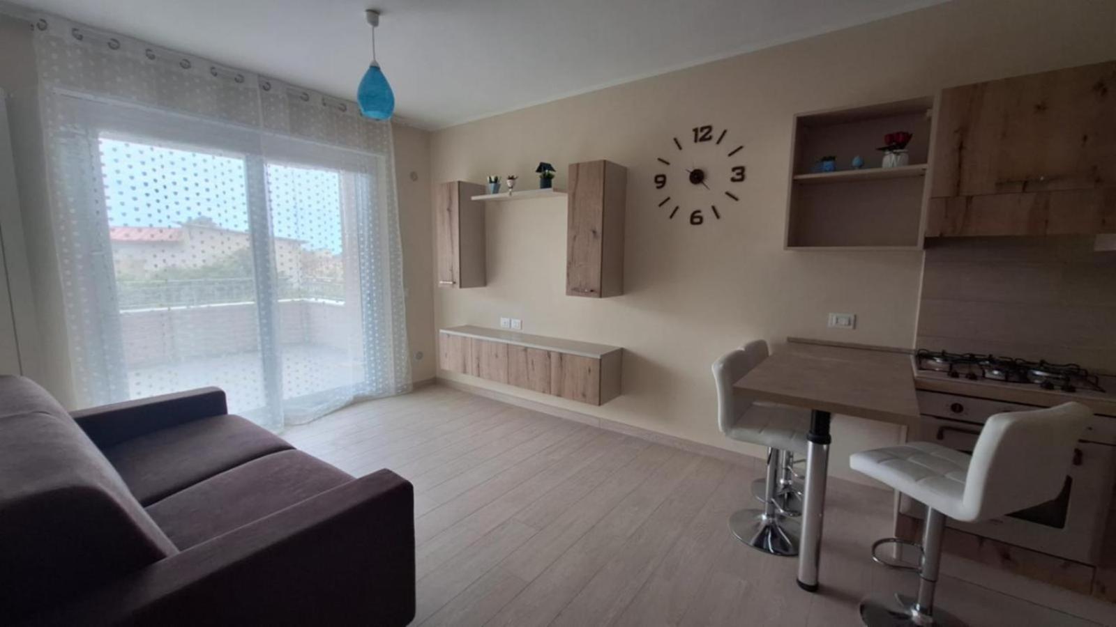 Apartment Middle Town *
