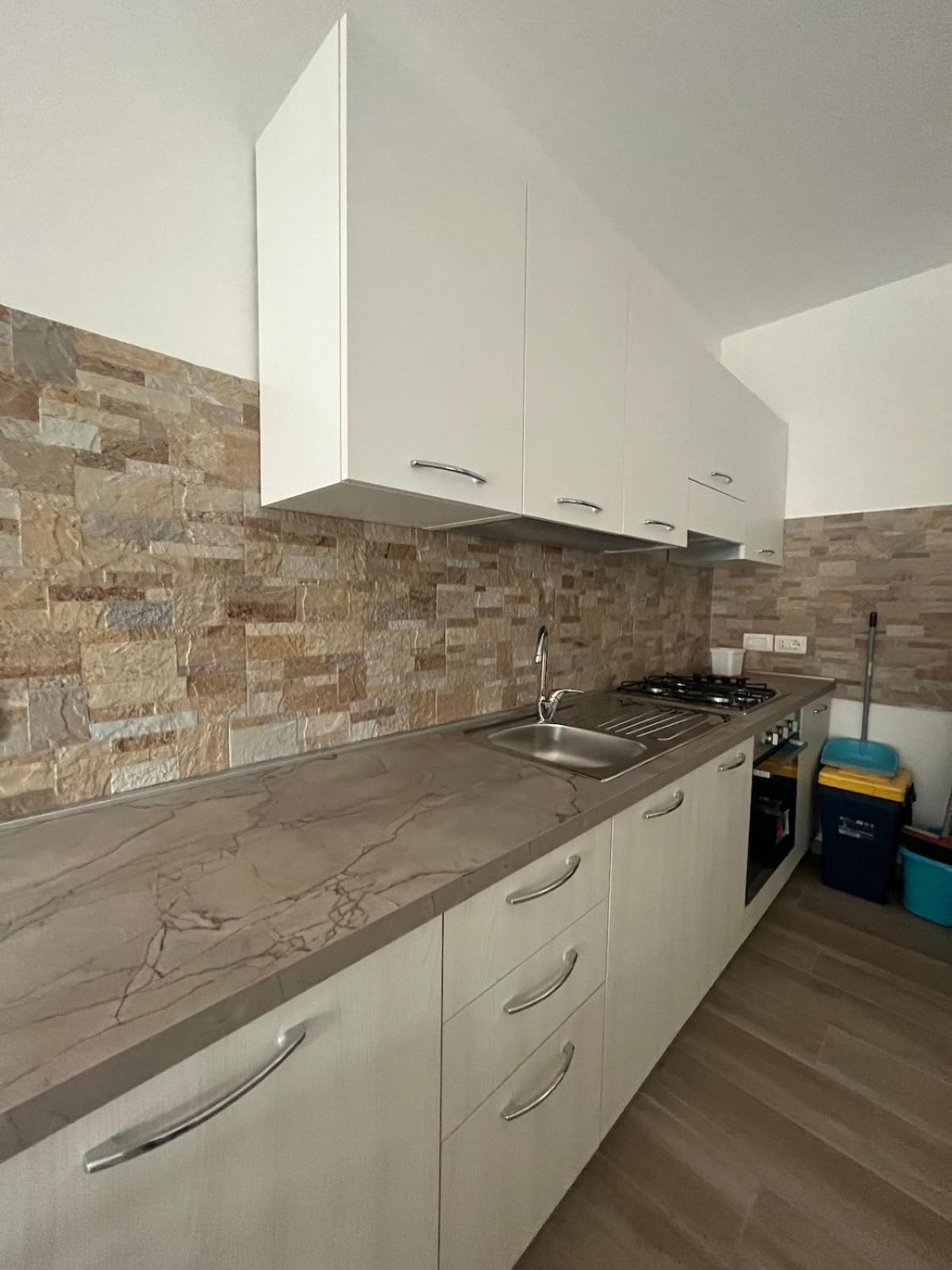 Middle Town Apartment