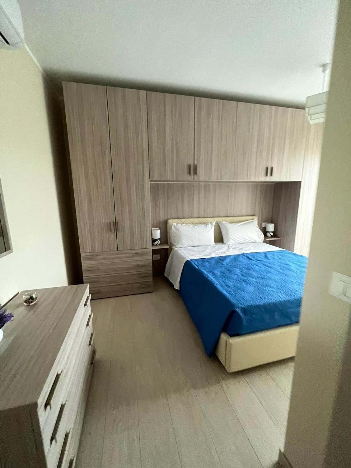 Apartment Middle Town